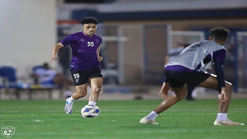الهلال يعاود تدريباته ويستعد لأجمك الأوزبكي