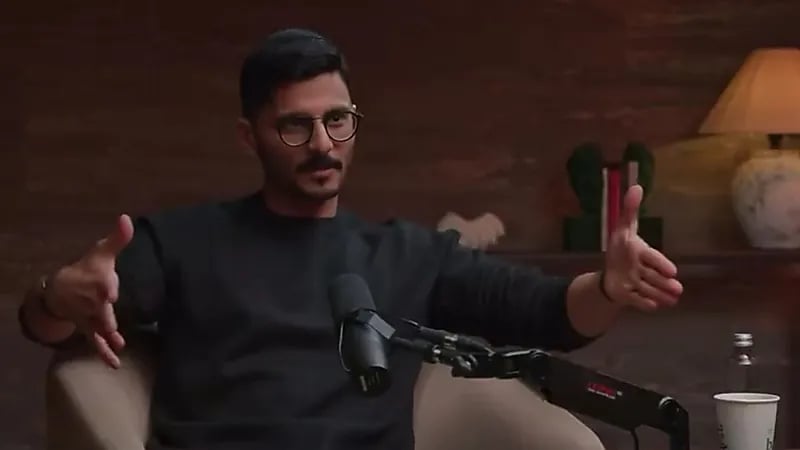 الشهري: كنت أبي أصير لاعب كورة.. فيديو