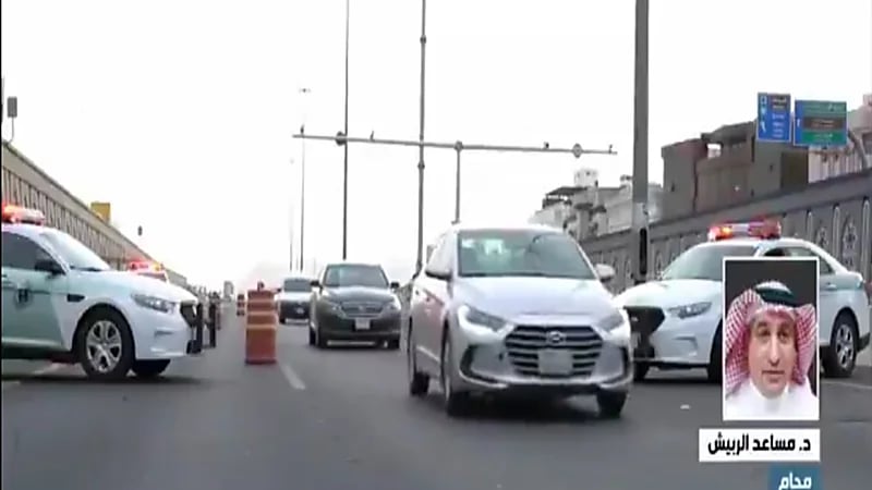 محام: استغلال السلطة لنقل مواد مشبوهة يحاسب عليها من قبل النيابة العامة