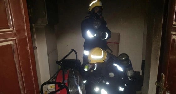 بالصور.. مدني الباحة يسيطر على حريق بمبنى كبير في بلجرشي