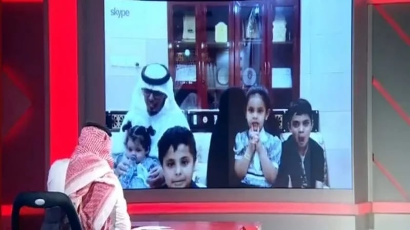 بالفيديو.. الهلال يتفاعل مع الأيتام الأربعة: الله يحييكم في ناديكم