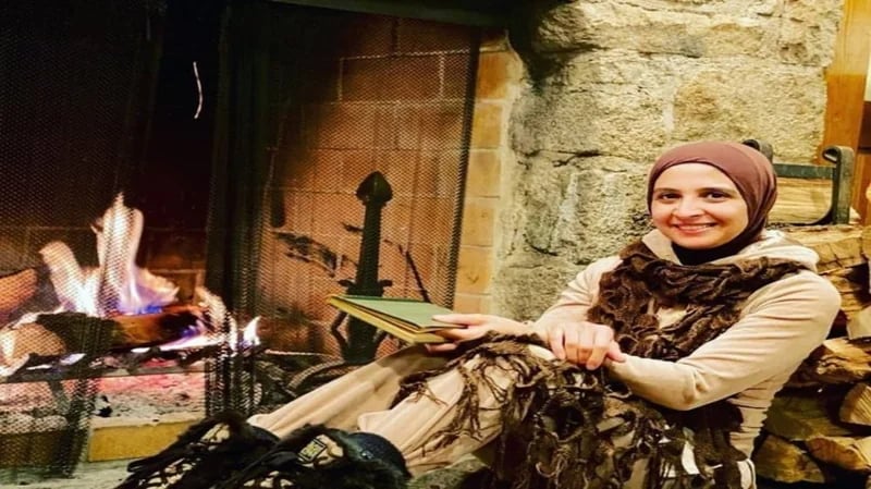 حنان ترك تعود لجمهورها بفيديوهات "حكايات نونة"