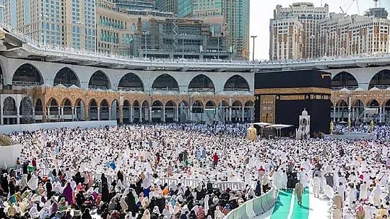 خطبتا الجمعة من المسجد الحرام والمسجد النبوي