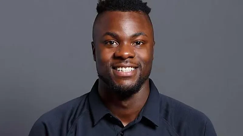 سجن مدرب في أمريكا بعد تهديد النساء بصورهن عاريات