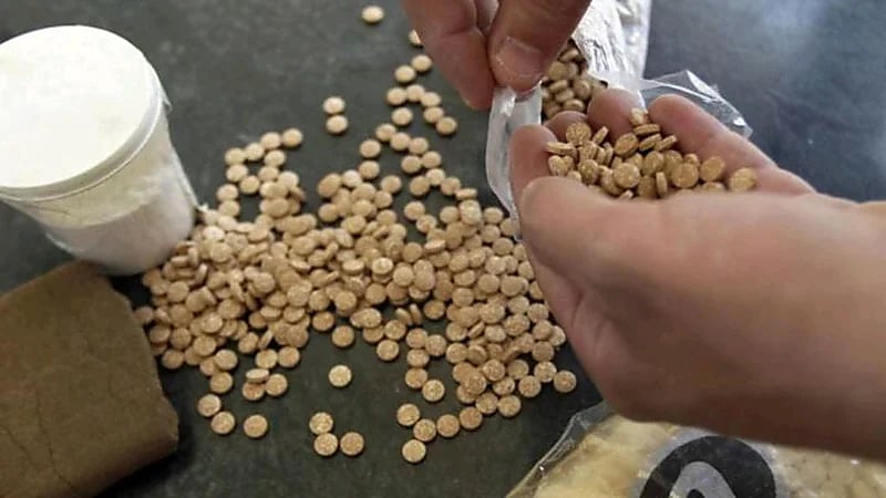 كانت في طريقها إلى دولة عربية.. لبنان تحبط تهريب 5 ملايين حبة كبتاجون