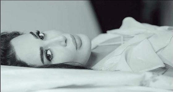 سيرين عبد النور تكشف عن نصف مزاجها لجمهورها