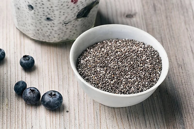 تعاني من الكرش وترغب بإنقاص وزنك إليك بعض البذور السحرية