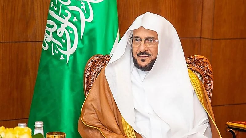 آل الشيخ يوجه بتخصيص خطبة الجمعة للتحذير من مخالفة أنظمة الحج