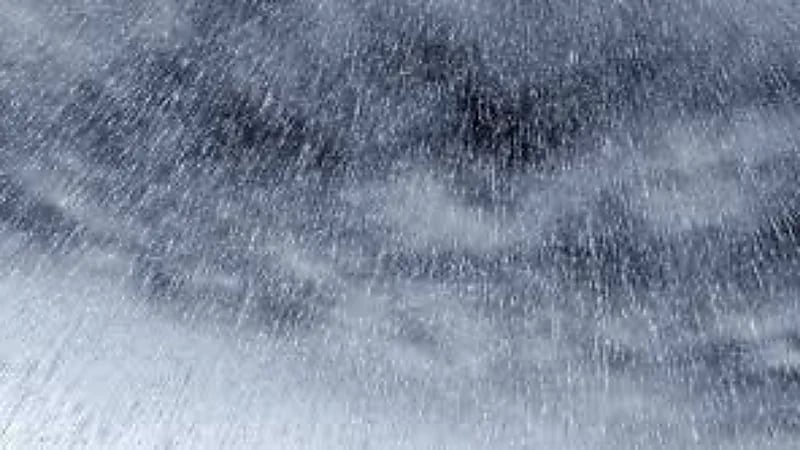 هطول أمطار رعدية مصحوبة بزخات البرد على معظم مناطق المملكة