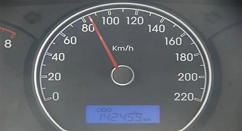 تنويه من أمن الطرق بخفض سرعة طريق الرياض -القصيم