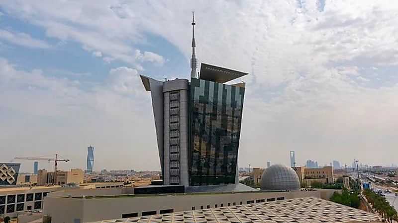 "هيئة الاتصالات" تطلق حملة "توطين تطبيقات التوصيل"