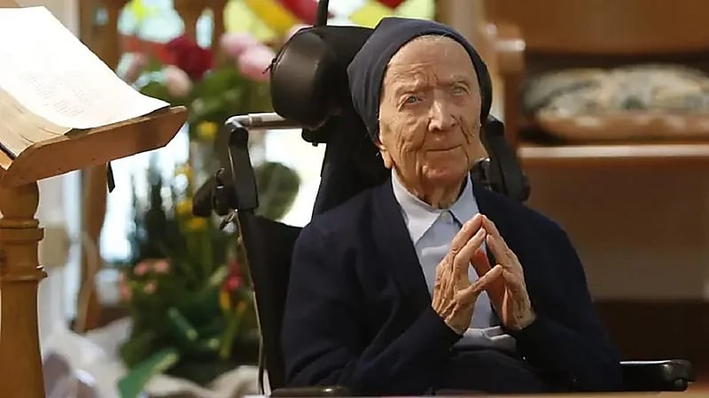 أكبر معمرة في أوروبا تهزم كورونا‎