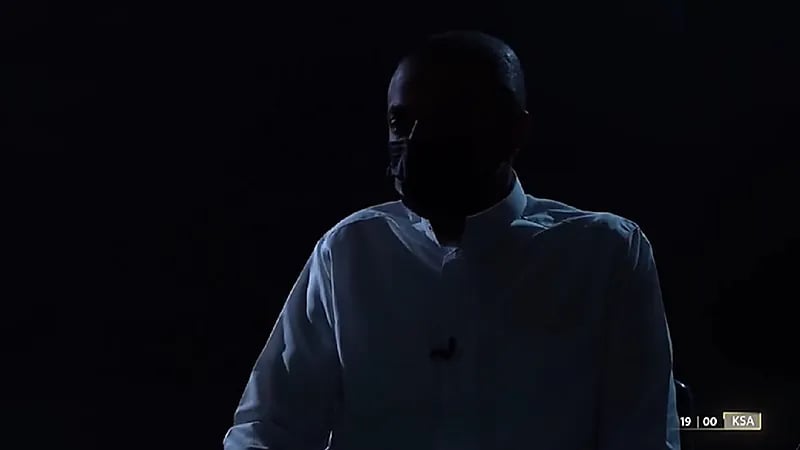 شاهد..شاب يروي قصة تحوله من شخص بار بوالديه إلى مروج مخدرات