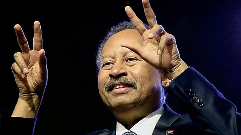 حمدوك يستقيل من منصبه