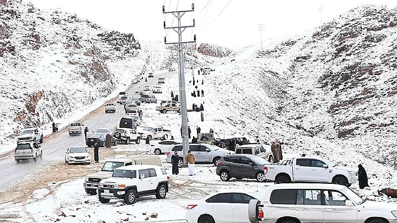 محلل الطقس: كتلة باردة قادمة قد تصل إلى الصفر المئوي في المملكة
