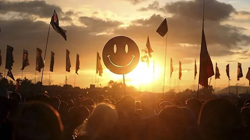 باحثة تكشف عن نصائح عملية لحياة أكثر سعادة وبساطة