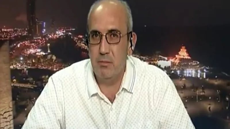 مواطن يروي تجربته مع رياضة المشي حتى خسر 30 كيلوجرام من وزنه "فيديو" 