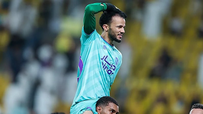 الاتحاد يقترب من ضم حارس الرائد