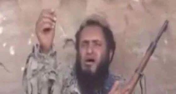 بالفيديو..جثة قيادي حوثي لدى الجيش السعودي والميليشيات تزعم دفنه