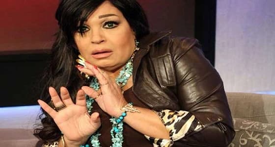 بالفيديو.. فيفي عبده تكشف حقيقة اعتزالها الرقص