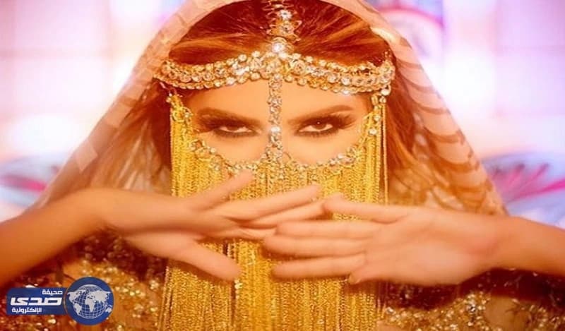 بالفيديو.. نوال الزغبي تُثير ضجة بارتدائها البرقع لأول مرة