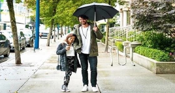 بالفيديو .. المرأة القصيرة أكثر جذبا للرجل وتشعره بقوته