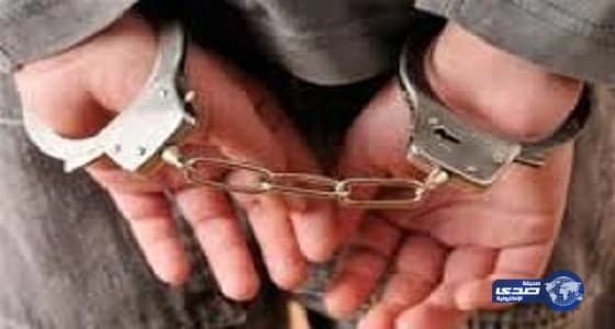 ضبط شاب تعرض لـ”المتسوقات” أمام السوق المركزي بالقريات