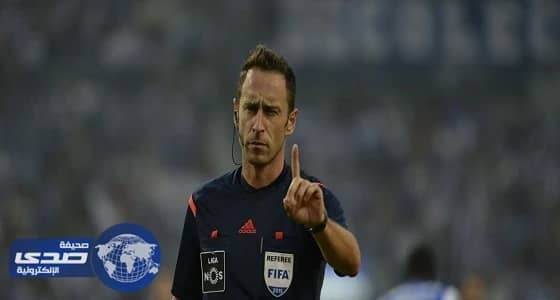 طاقم حكام برتغالي للقاء الأهلي والنصر