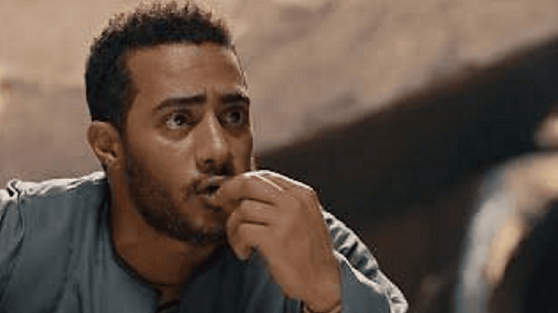 بالفيديو.. محمد رمضان لفتاة تقلده: خايف تعنسي !