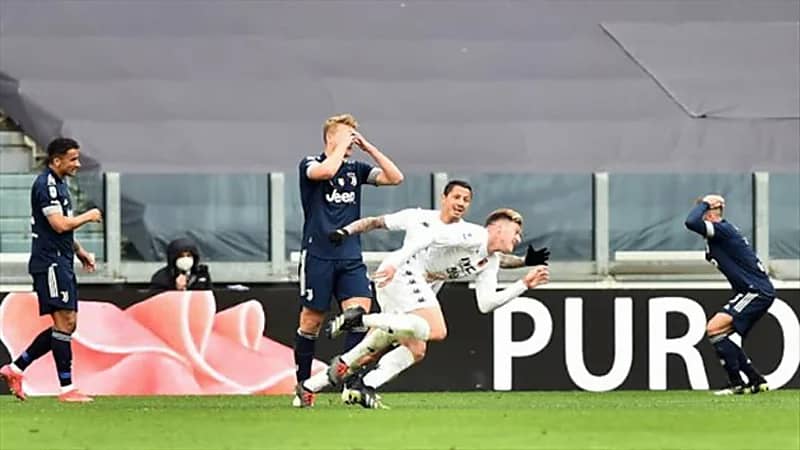 بينفينتو يهزم يوفنتوس بهدف نظيف في الدوري الإيطالي