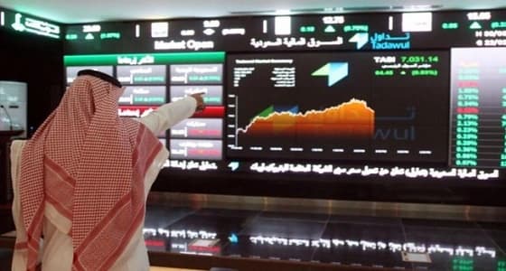 مؤشر سوق الأسهم يغلق مرتفعا