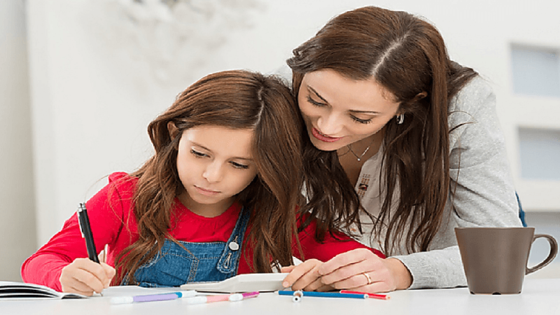 نصائح هامة للتخلص من ضغوط المذاكرة مع الأولاد ومهماتك المنزلية