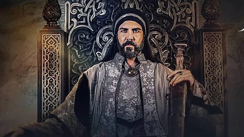 أحمد مدحت يوضح سبب قرار العريان بحذف اسمه من شارة العمل في مسلسل معاوية