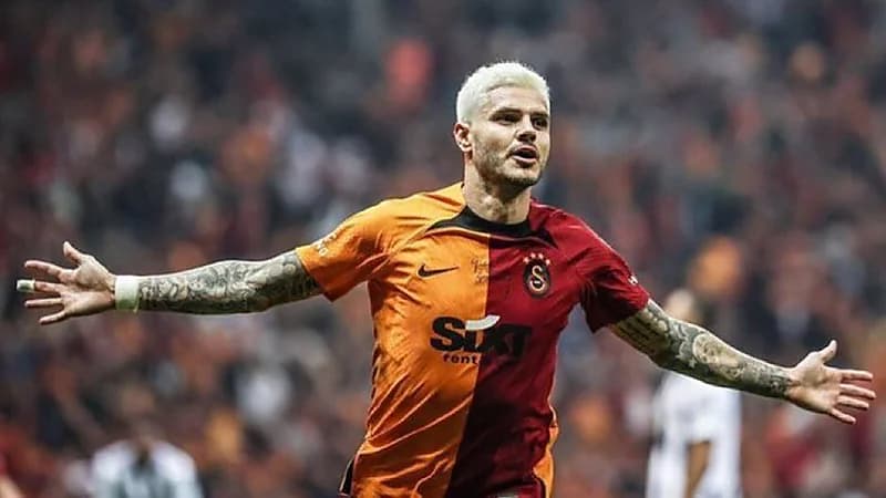 إيكاردي أولوية جورجي خيسوس