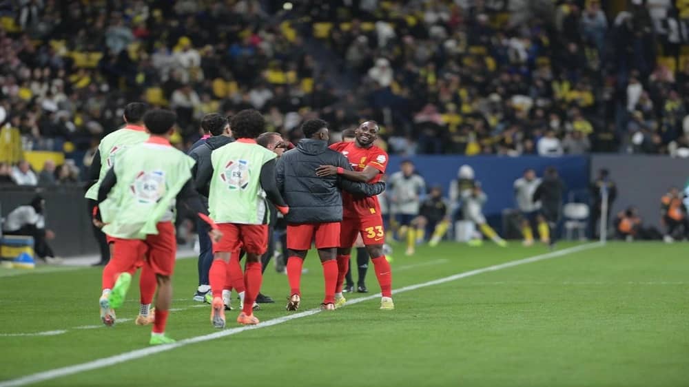 النصر يخسر أمام القادسية بثنائية.. صور