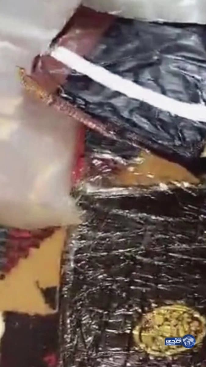 بالفيديو والصور.. بسطات الكبدة والبليلة تزين وسط جدة