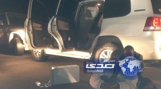 ضبط شخص حاول تهريب مجهولي هوية بوادي الدواسر
