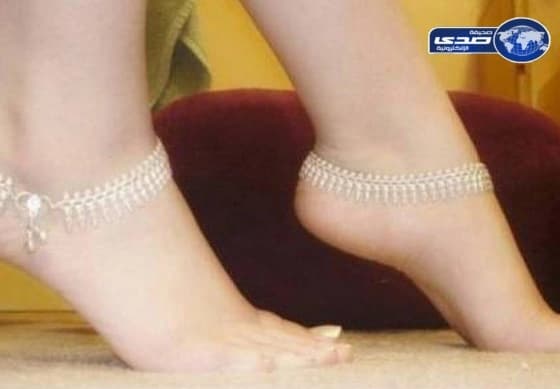 بالصور.. تعرف على شخصية المرأة من وضع ساقيها