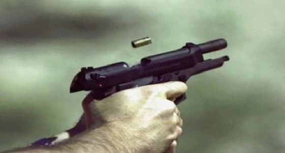 موظف " سكران " يطلق النار على مُشرفه وينتحر