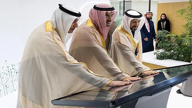 مساعد وزير الداخلية لشؤون التقنية يطلق "تحدي أبشر 2025" في نسخته الـ 5.. صور