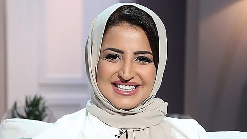 بالصور.. سمر المقرن ترتدي النقاب: "فتى أحلامي بدوي"