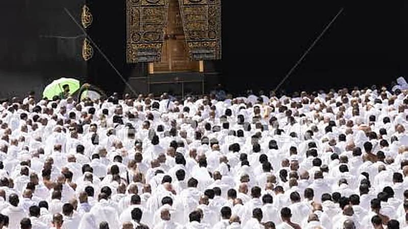 الشؤون الدينية بالحرمين: يجب الالتزام بآداب الحرمين