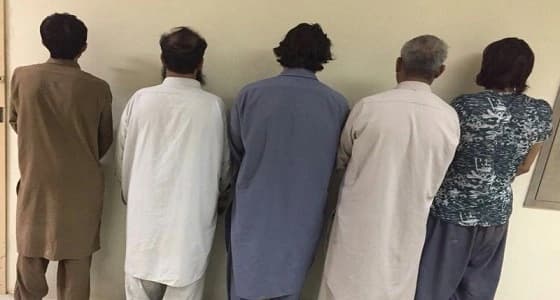 الإطاحة بعصابة آسيوية بعد سرقتهم متجر للاتصالات وتكسيره في بريدة