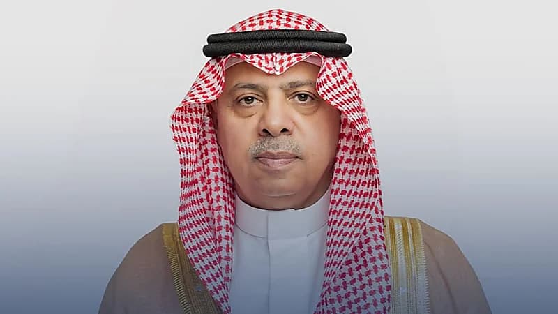 تمديد خدمة رئيس الهيئة العامة للطيران المدني 4 سنوات