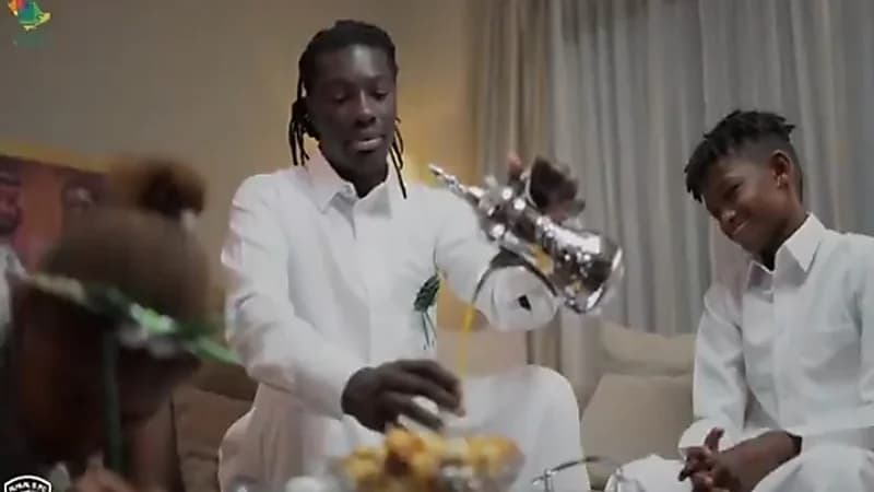 الهلال ينشر فيديو لمحترفيه الأجانب تفاعلًا مع اليوم الوطني