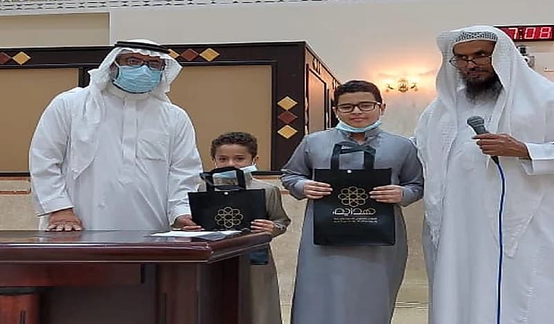 دخول 22 إمرأة الإسلام بالخبر خلال شهر