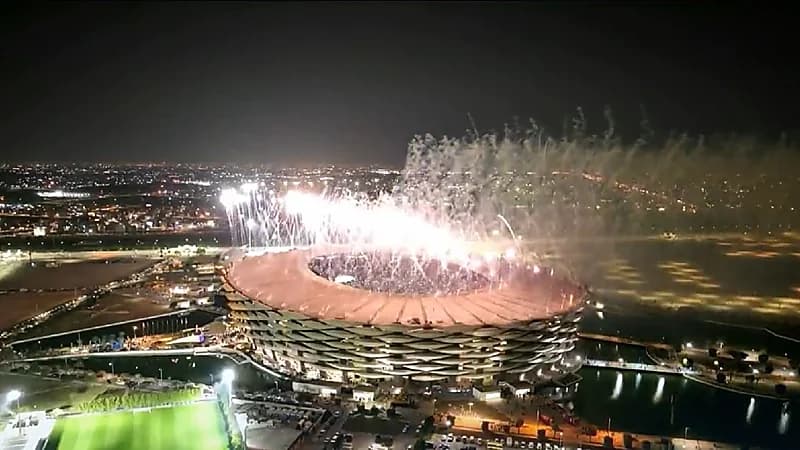 شاهد.. أجواء احتفالية في ستاد البصرة خلال افتتاح بطولة خليجي 25