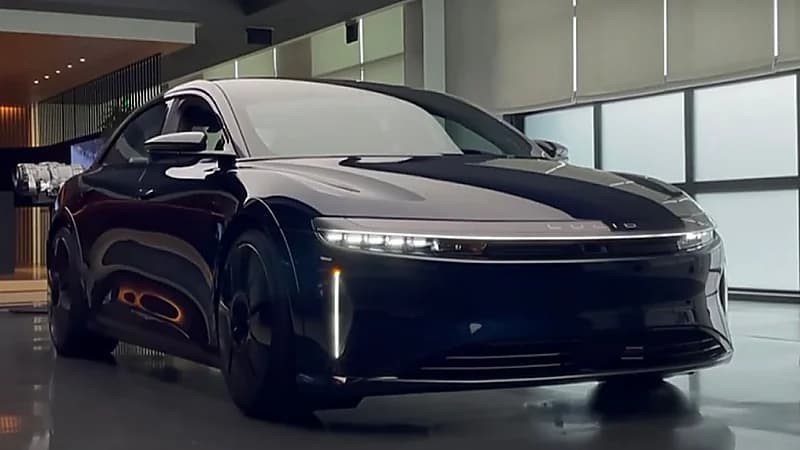 بالفيديو .. "Lucid الأمريكية" ترفع الستار عن سيارة Lucid Air الجديدة