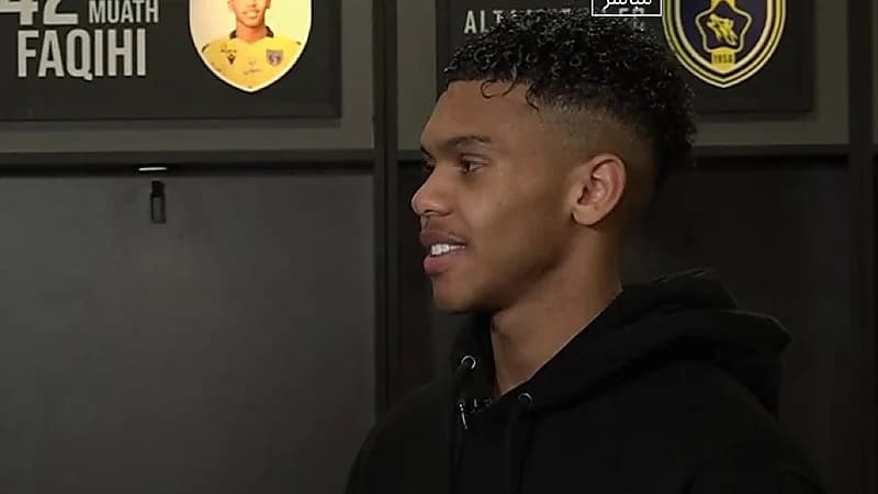 معاذ فقيهي : مسألة العودة لنادي الهلال هو قرار إدارة النادي .. فيديو