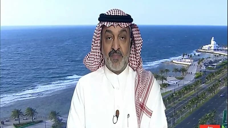 مستشار مالي: القروض والبطاقات الائتمانية حلول طارئة للأزمات.. فيديو